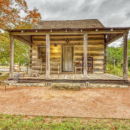 Town Creek Log Cabin Fredericksburg Exterior foto