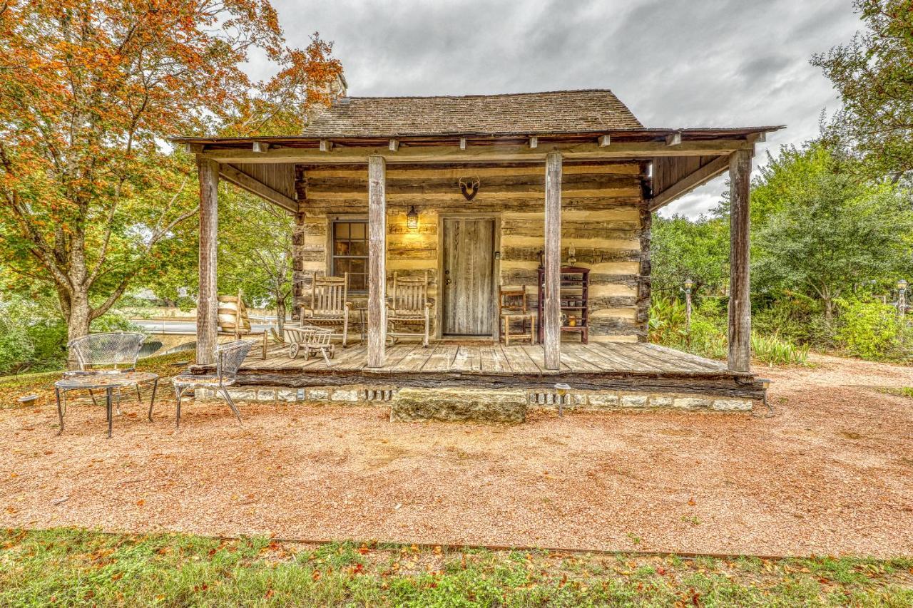 Town Creek Log Cabin Fredericksburg Exterior foto